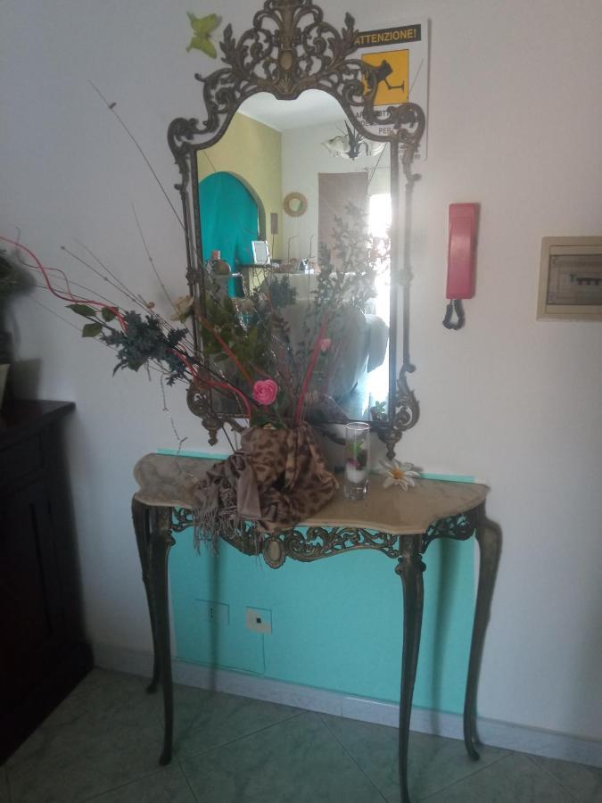 B&B Cleopatra Скалеа Екстер'єр фото